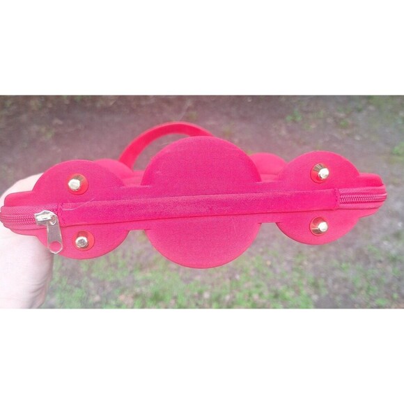 Cooler Wine Case with two Wine Glasses - Picture 3 of 5